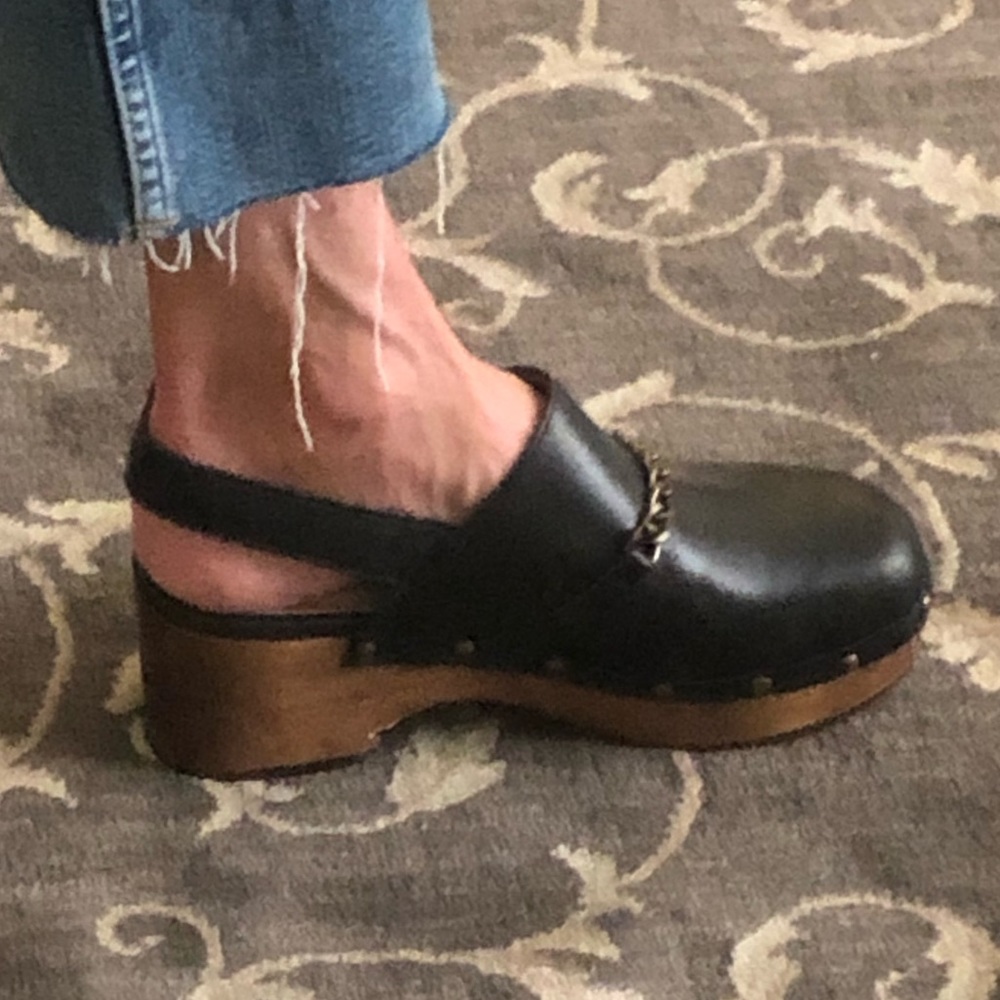 Silent D Clog Shoe Size 38 which fits me as size 8